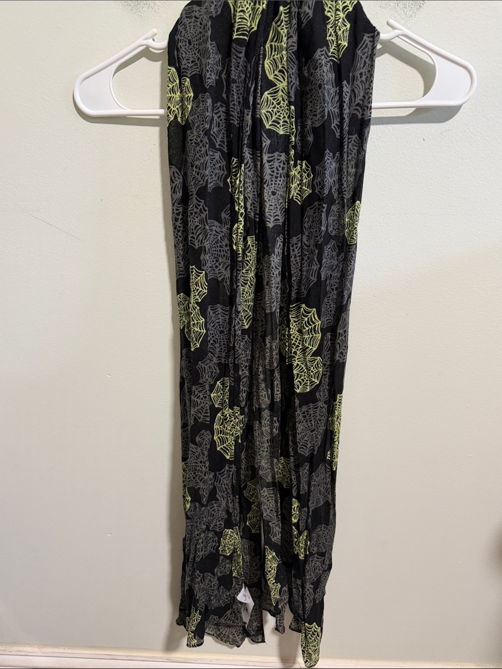 NWT! Disney Parks Halloween Scarf